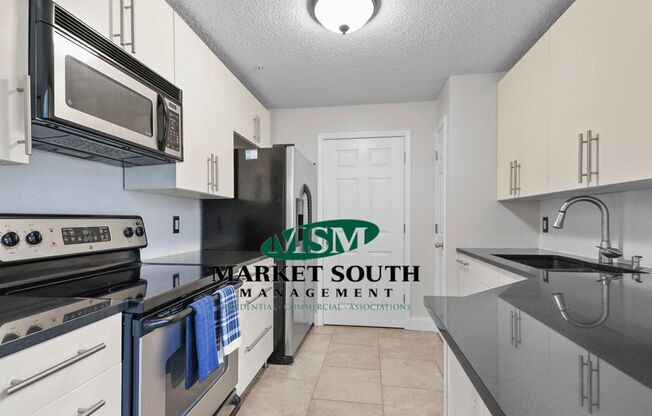 1 bed, 1 bath, $1,995