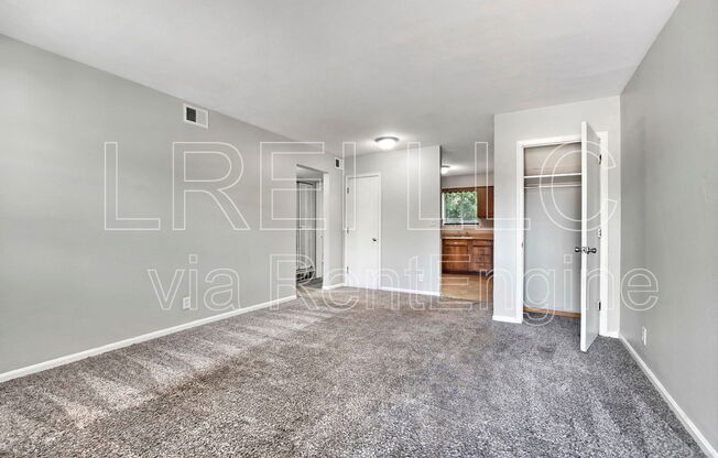 3811 CARPENTER DR