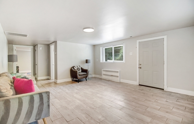 105 PINELAND CIR