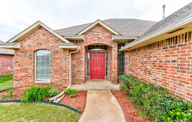 3 beds, 2 baths, $2,035