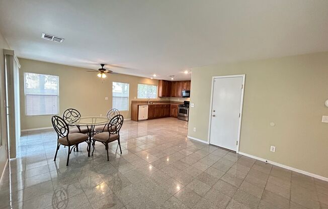 3 Bedroom 2.5 Bathroom Silverado Ranch Home!