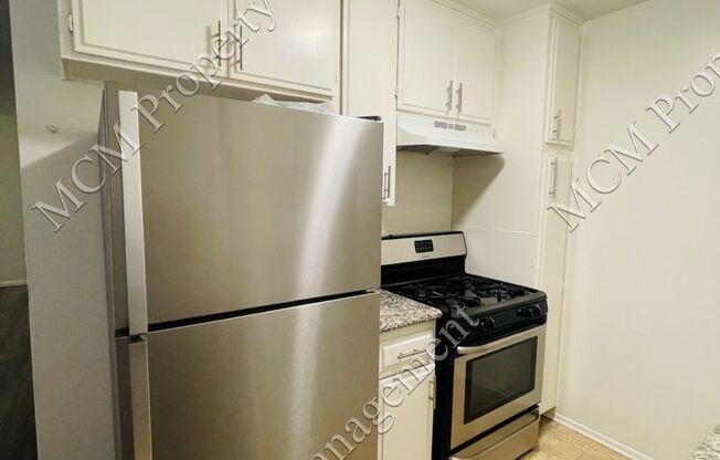 780-13956 VANOWEN STREET