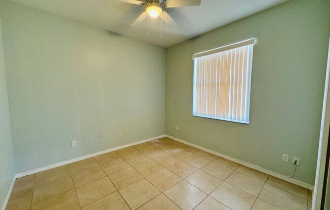 3 beds, 2 baths, $1,599