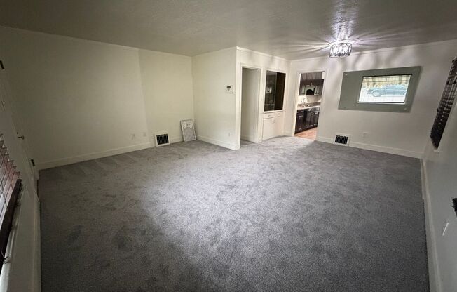3 Weeks Rent Free – Spacious 4 Bed / 2 Bath Ogden Home with Finished Basement