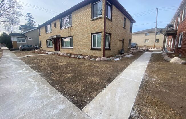 2727 North 76th Street