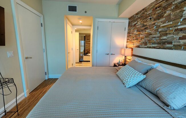 1 bed, 1 bath, $2,175, Unit #1006