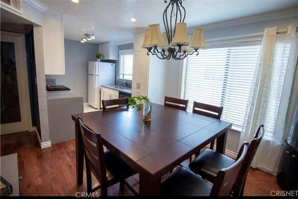 2 beds, 3 baths, 1,290 sqft, $3,200, Unit 5