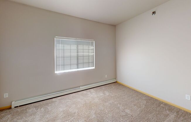 2 beds, 2 baths, 1,200 sqft, $1,295, Unit 4822-206