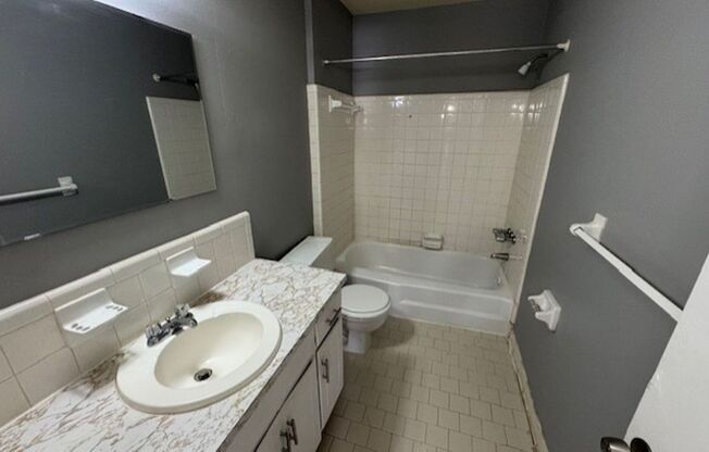 $0 SECURITY DEPOSIT MOVE IN SPECIAL THROUGH 5/31/25! $10 APPLICATION FEES!!