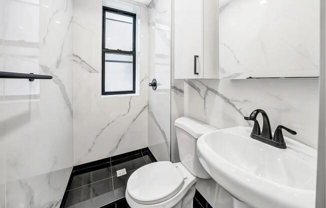 2 beds, 1 bath, $5,495, Unit 2C