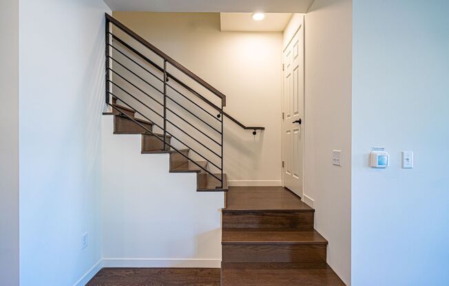 2 beds, 1.5 baths, 1,116 sqft, $2,695, Unit 103