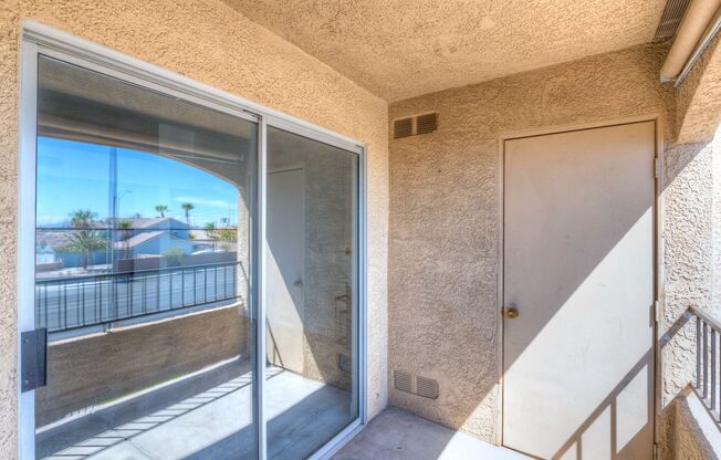 2 beds, 2 baths, $1,400, Unit # 2152