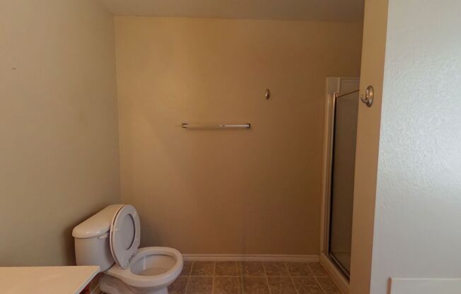 3 beds, 2 baths, $1,625