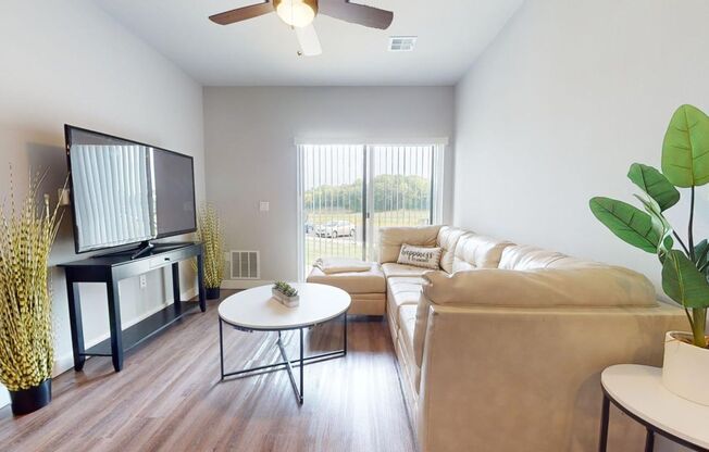 1 bed, 1 bath, 762 sqft, $1,535, Unit 304