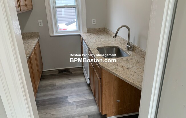 2 beds, 1 bath, 999 sqft, $2,600, Unit 1