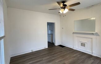 2 beds, 1 bath, $1,250