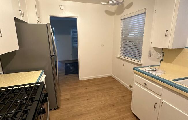 1 bed, 1 bath, $1,895, Unit 4320