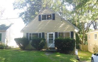 469 KATHLEEN ST