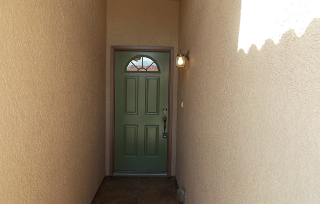 3 beds, 2 baths, $1,450