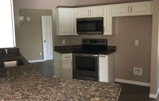 348 Cocoa Ct