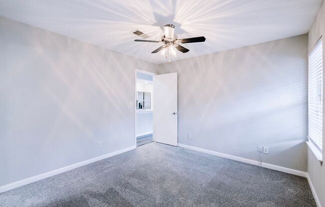 2 beds, 2 baths, 1,000 sqft, $1,450, Unit 2041