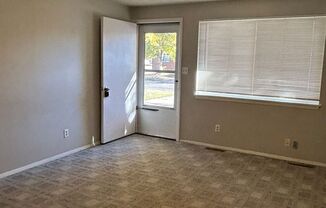 2 beds, 1 bath, 700 sqft, $1,500, Unit 3