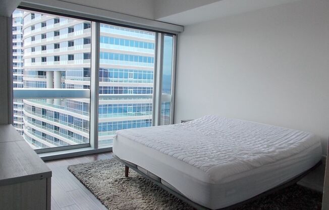 2 beds, 2 baths, $5,400, Unit UNIT 2909