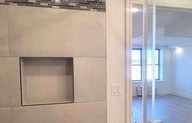 2 beds, 2 baths, $7,500, Unit 10M