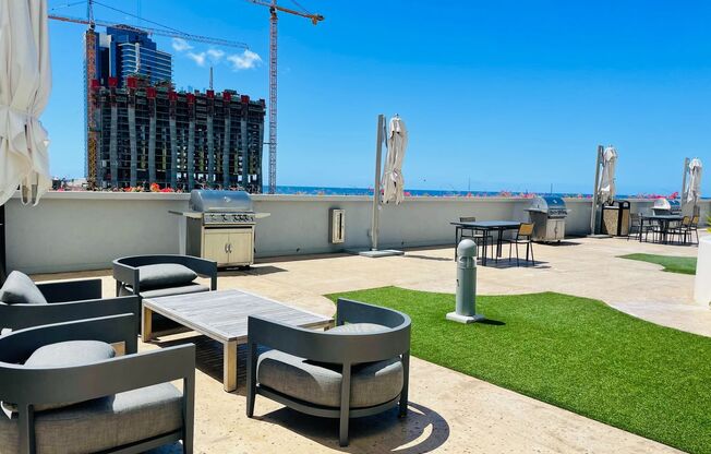 1 bed, 1 bath, $2,500, Unit UNIT # 2103