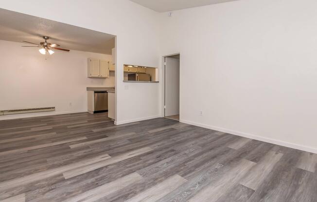 Our Neighborhood - Woodcreek Apartments - Fremont, CA