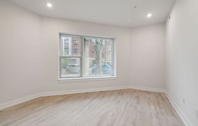 1 bed, 1 bath, 620 sqft, $1,745, Unit A101