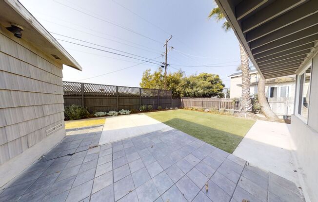 6BD/3BA, Renovated Backyard!