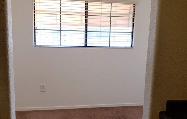 2 beds, 2 baths, $1,370