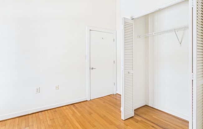 3 beds, 2 baths, 1,229 sqft, $1,710, Unit 4F