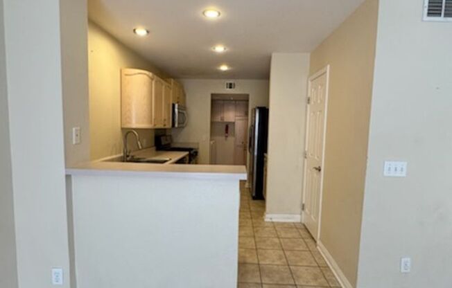 3 beds, 2.5 baths, $1,850