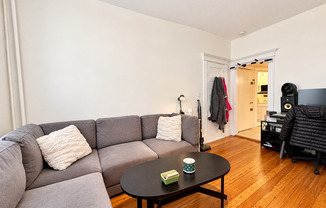 8 Grove