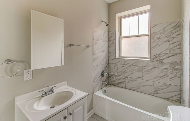 2 beds, 1 bath, 750 sqft, $1,250, Unit 20