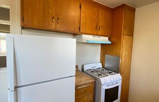 1 bed, 1 bath, $2,300