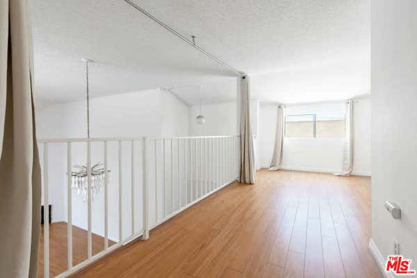 3 beds, 3 baths, 1,450 sqft, $4,200, Unit 303