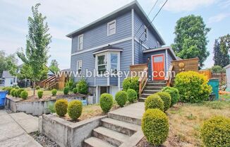 2 Bed, 1 Bath Unit in Triplex on Grant Street in Vancouver