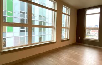 1 bed, 1 bath, 715 sqft, $1,595, Unit 206-MFTE