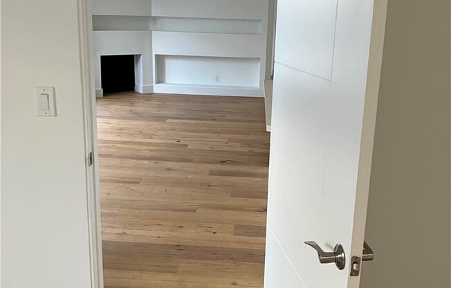 Studio, 1 bath, 600 sqft, $2,895, Unit 216