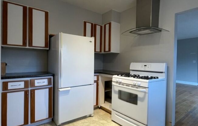 Adorable Green Lake Home for Lease