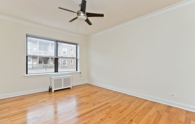 Studio, 1 bath, $1,150, Unit 306