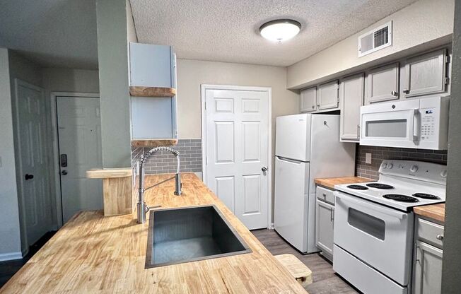 1 bed, 1 bath, $1,650