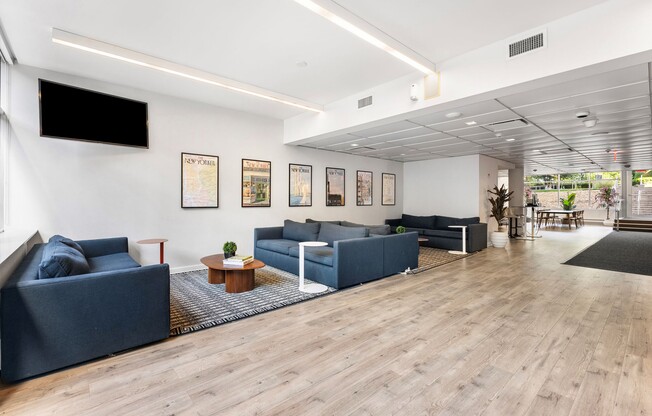1 bed, 1 bath, 734 sqft, $5,099, Unit 35E