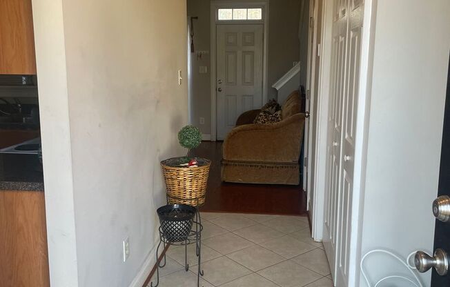 3BR Home in Huntersville