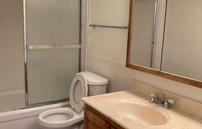 2 beds, 2 baths, 1,500 sqft, $1,857, Unit 712