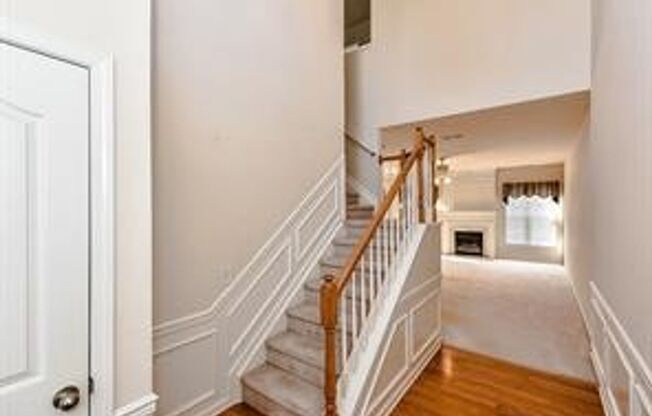 Beautiful Townhome located in the Blakeney Preserve!