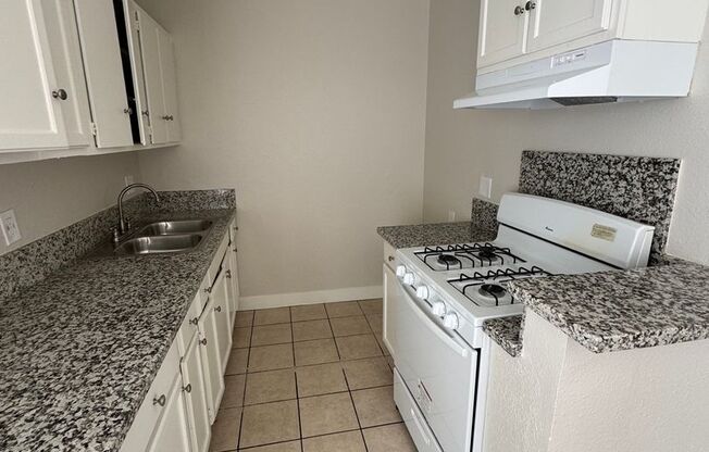 1 bed, 1 bath, 650 sqft, $1,995, Unit 15